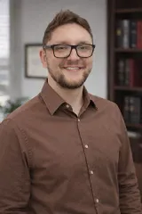 Dr. Renan Riekstins